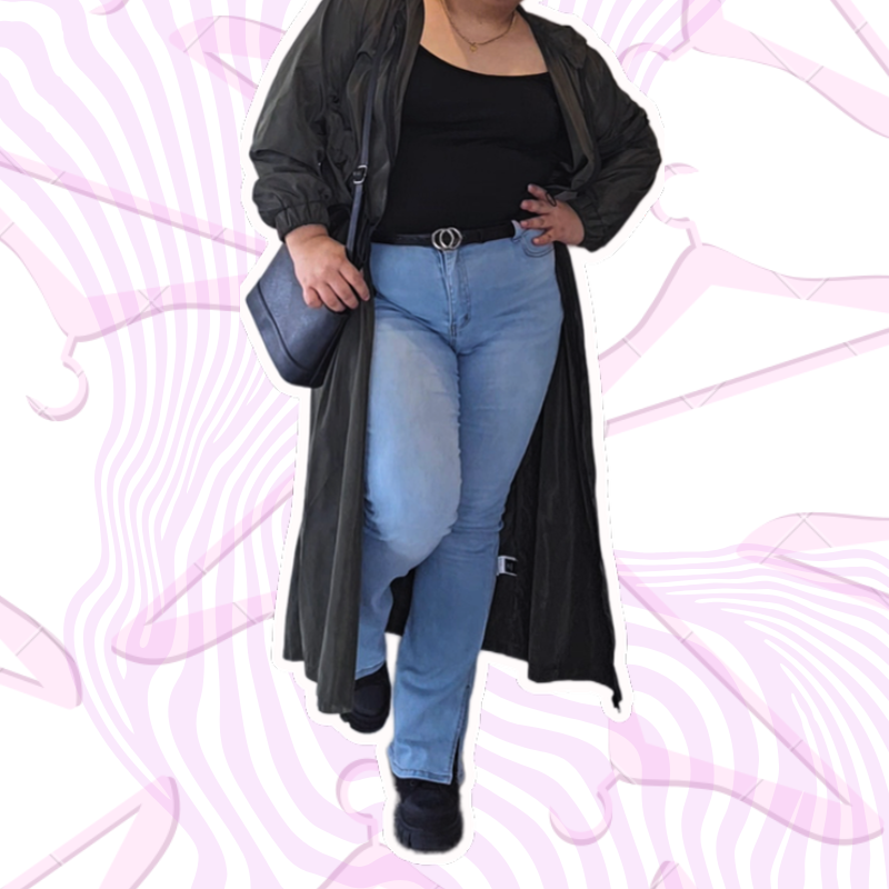 Light Wash Flared Jeans